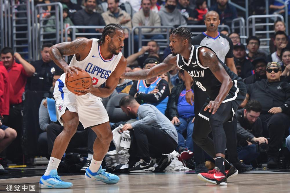 与此同时 与此同时