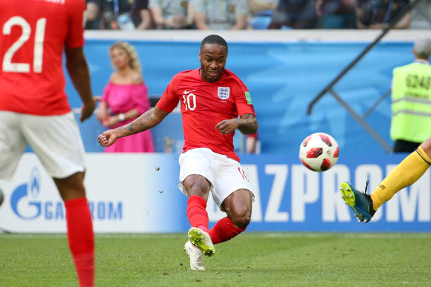 两位选手各 两位选手各