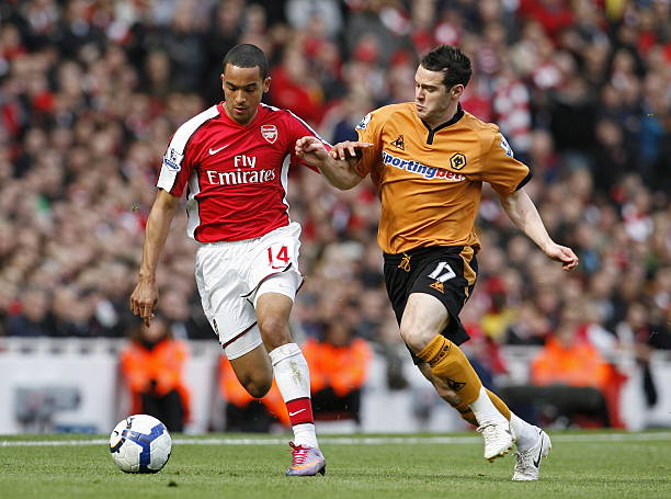 他积极与粉 他积极与粉